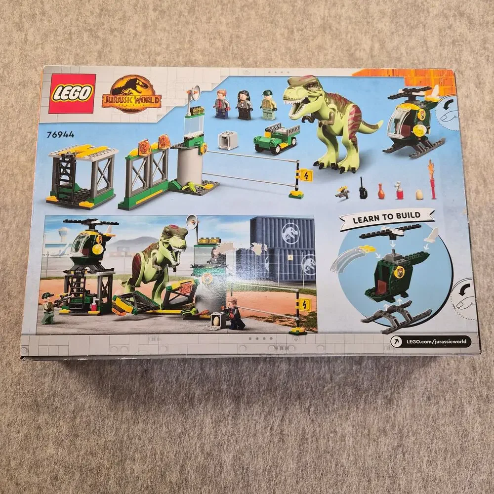 LEGO 76944 JURASIC WORLD T REX DINOSAUR BREAKOUT SET